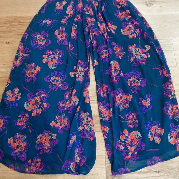 Greylin Purple Floral Wide Leg Palazzo Pants Sheer Vacation Travel Medium Flaw - Picture 2 of 9